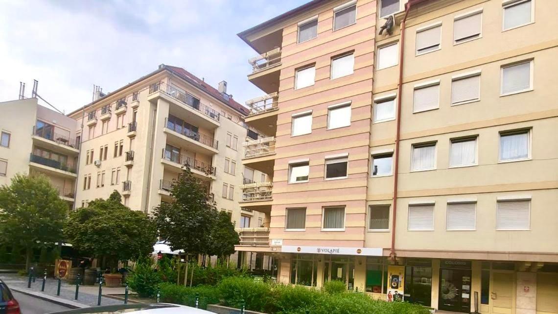 Lotus Apartments Gozsdu Budapest Ngoại thất bức ảnh